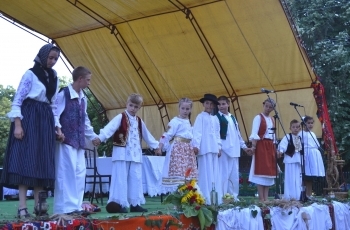 Ponovni susret uz molitvu, ples i glazbu